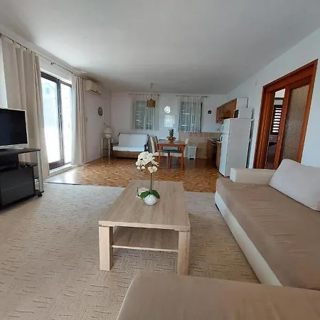 Apartment With A Parking Space Nska, Krk - 21669 *